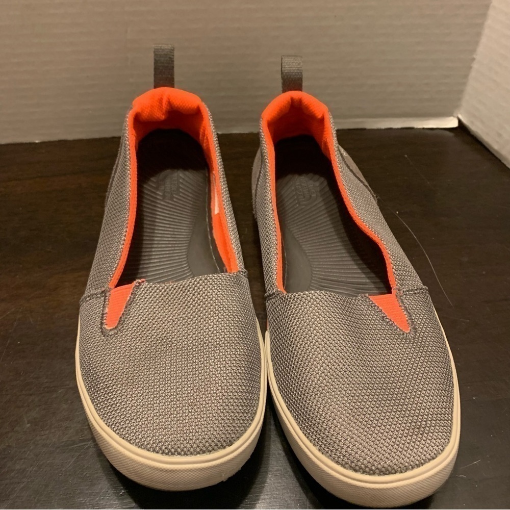 The North Face Gray Basecamp Lite Skimmer II Flats